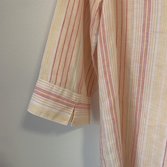 Chicos 100% Linen No Iron Striped Button Up Shirt Womens Size 2 Large - Picture 4 of 8